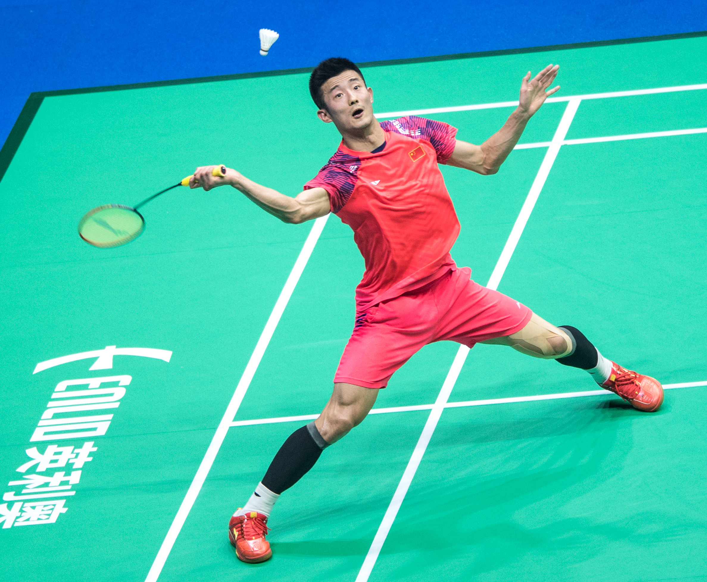 法国羽毛球队翻盘英格兰羽毛球队,谌龙惊艳世界的简单介绍 法国羽毛球队翻盘英格兰羽毛球队,谌龙惊艳世界的简单介绍