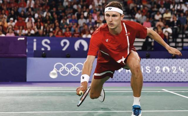 包含丹麦羽毛球队险胜中国羽毛球队，安赛龙制霸全场的词条